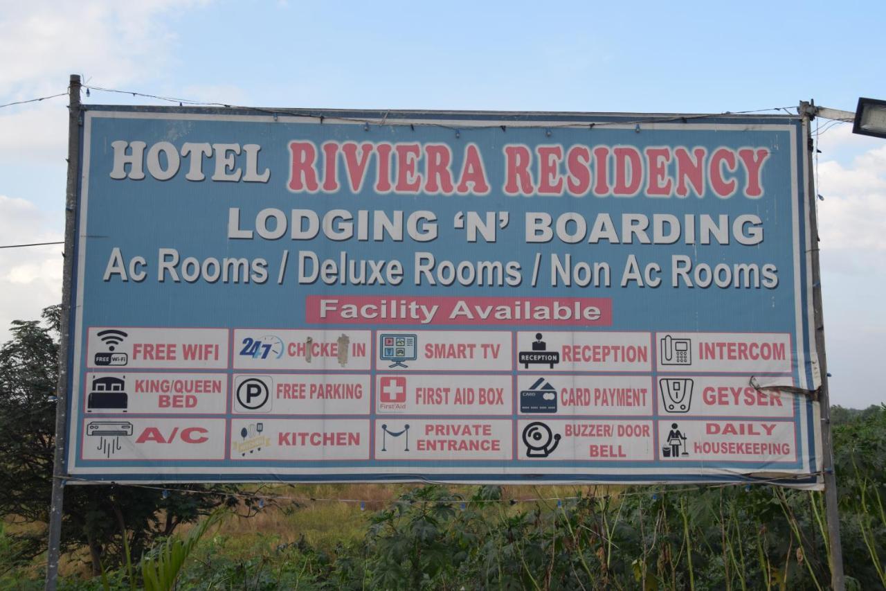 Hotel Riviera Residency Thána Kültér fotó